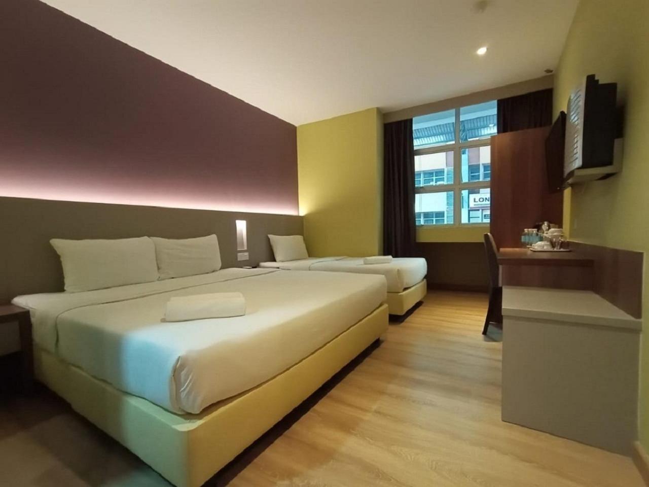 Yee Hotel Permas Jaya 新山 外观 照片