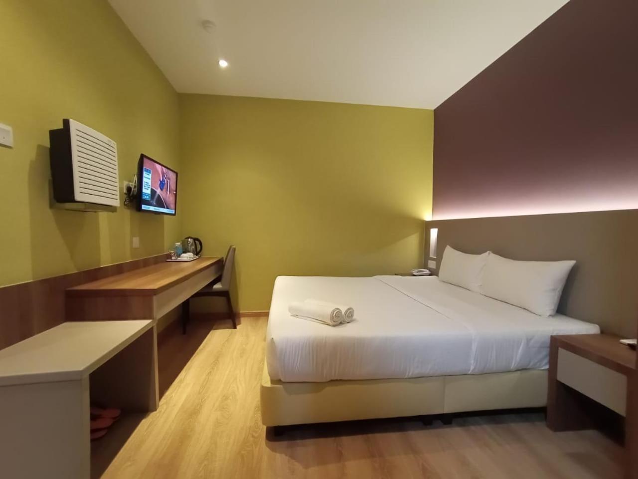 Yee Hotel Permas Jaya 新山 外观 照片